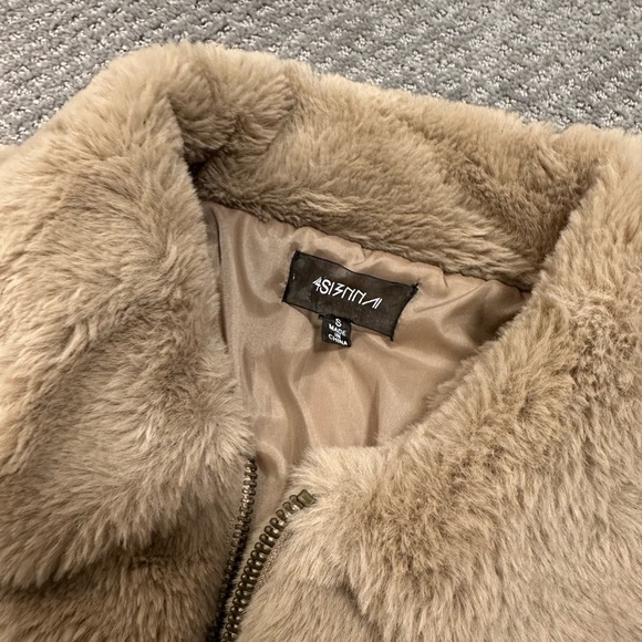 Brown Faux Fur Fuzzy Jacket - Picture 4 of 6